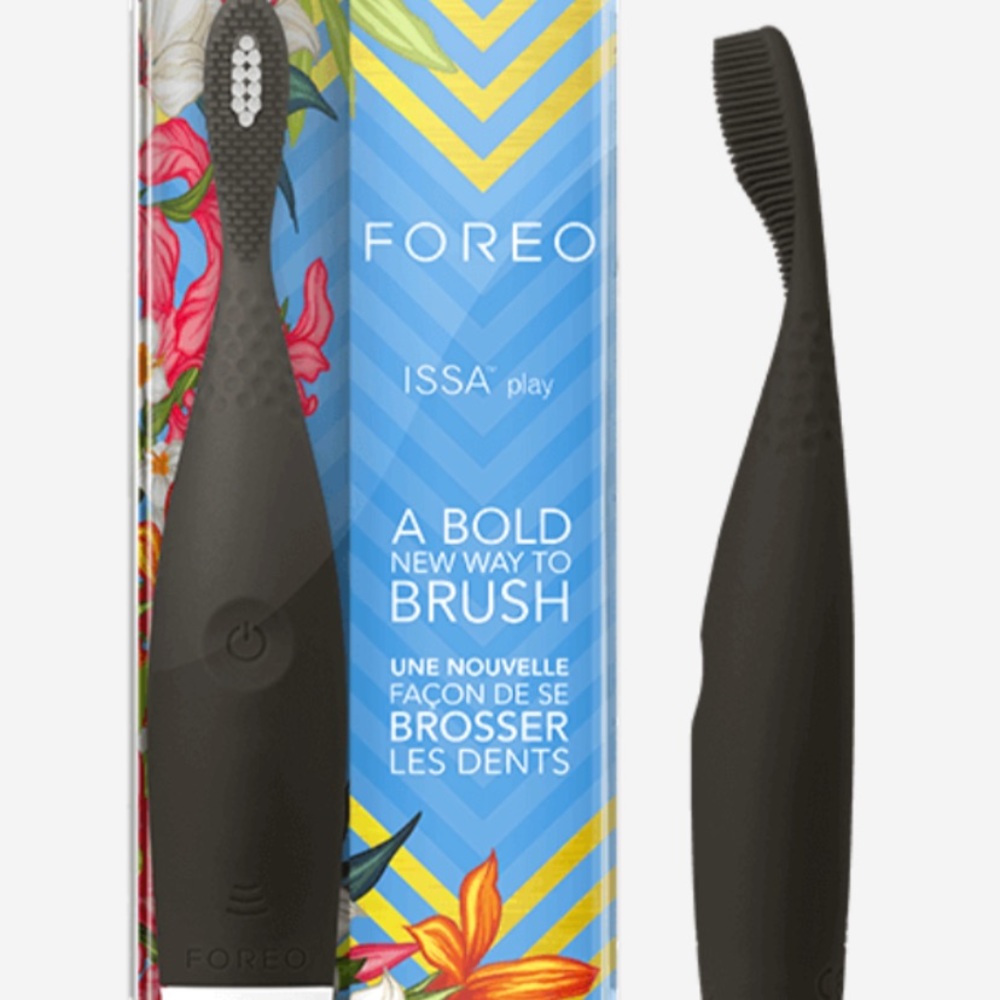 FOREO ISSA Play toothbrush in Cool Black